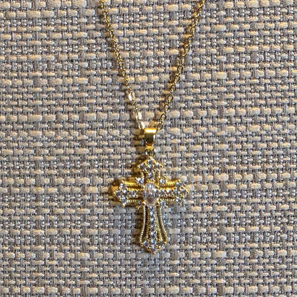 Stainless Steel Gold Cross With Crystals Pendant Necklace NWOT